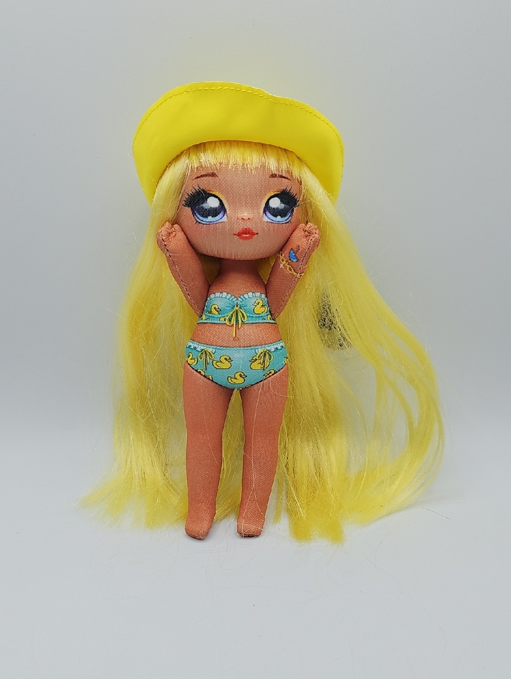 Na Na Na Surprise Daria Ducky Doll